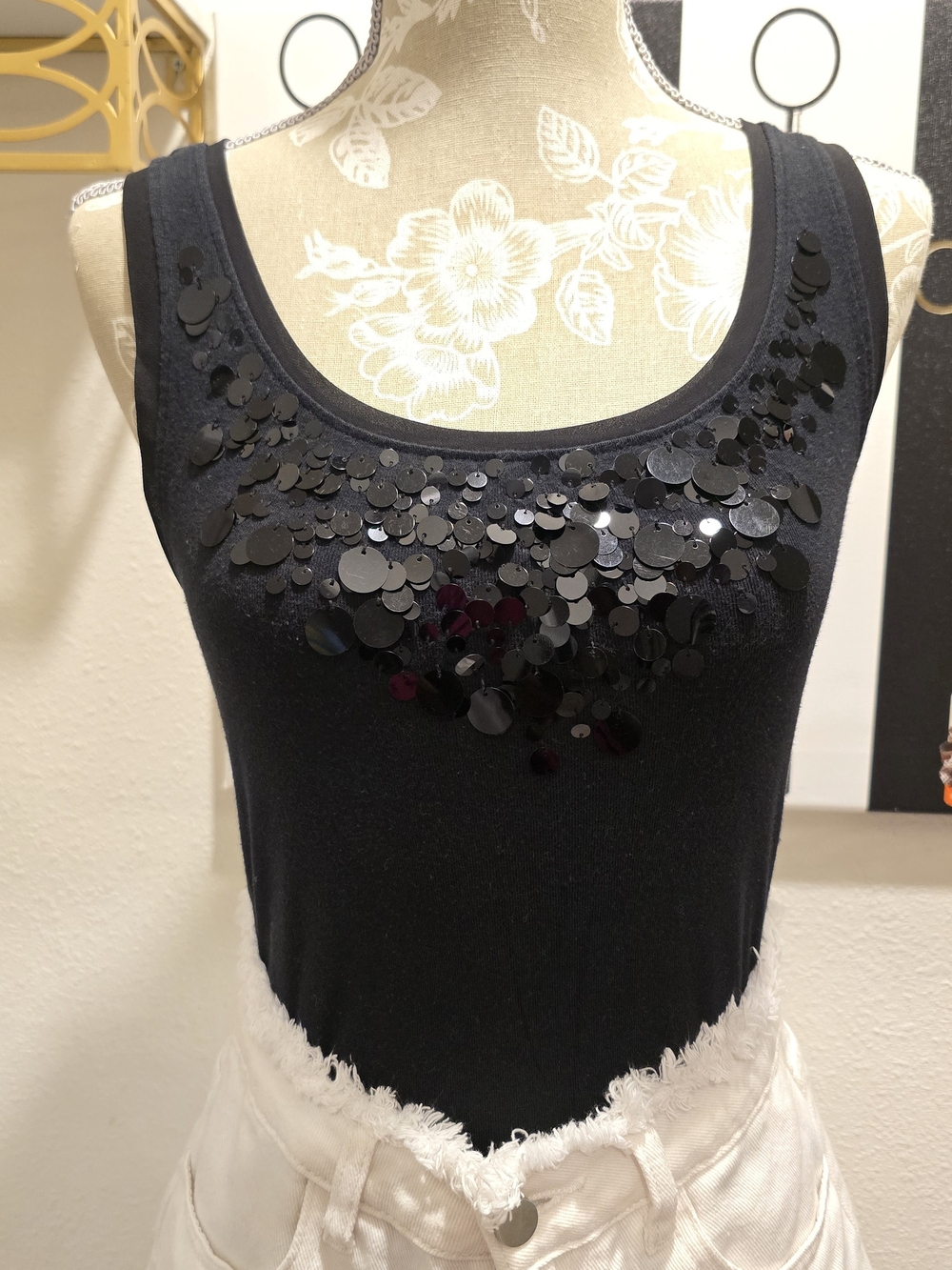 Ann Taylor Black Sequin Scoop Neck Tank Top